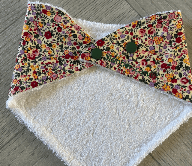 Plum Floral Bamboo Dribble Bibs