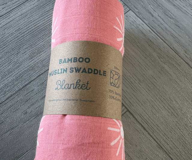 Pink &amp; White Flowers Bamboo Muslin Swaddle Blanket 